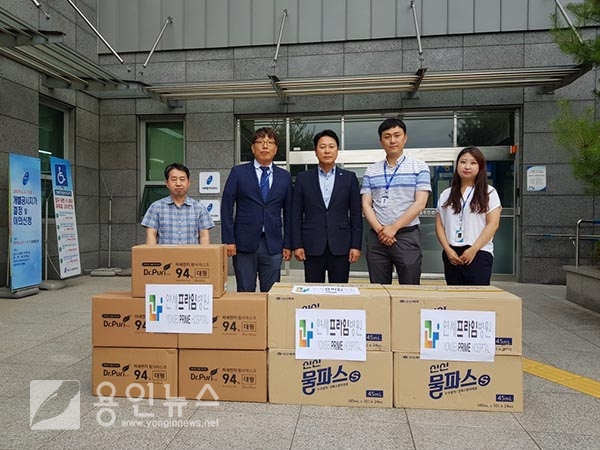 마북동, 연세프라임병원서 저소득층에 마스크 전달